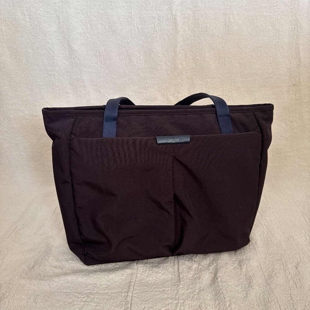 Bellroy Tokyo Wonder Tote 15L Deep Plum